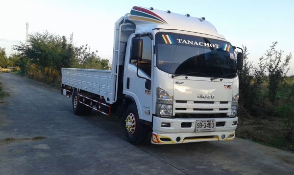 ISUZU NQR ยูโร 3 เครื่อง 175 แรง ยาว 5.5 เมตร รถห้างแท้ จดปี 53 ISUZU NQR ยูโร 3 เครื่อง 175 แรง ยาว 5.5 เมตร รถห้างแท้ จดปี 53