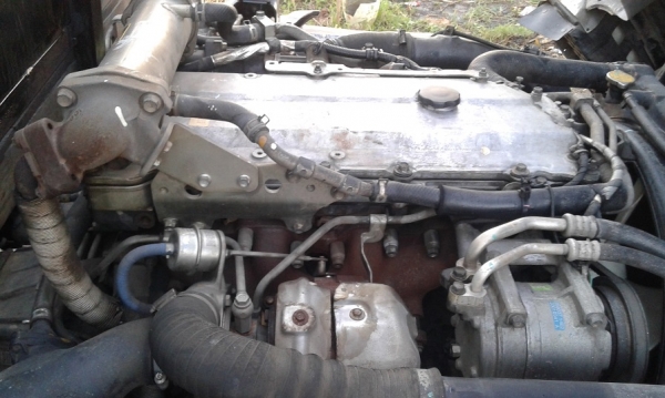 ISUZU NQR ยูโร 3 เครื่อง 175 แรง ยาว 5.5 เมตร รถห้างแท้ จดปี 53