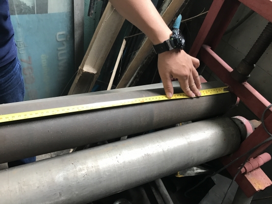 ขายเครื่องม้วน4ฟุตม้วนได้4-5มิลราคาเบาๆรับปีใหม่ครับสนใจ0892224259