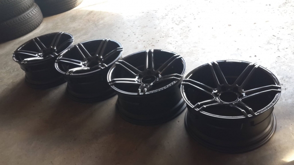 แม็กซ์ขอบ 20x9.5 6รู แม็กซ์ขอบ 20x9.5 6รู
