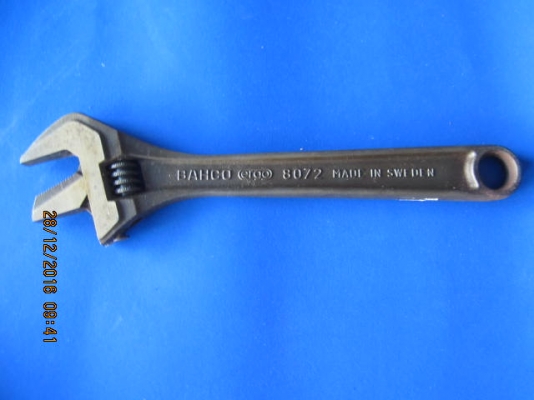 ขายประแจเลื่อนสลับปากจับท่อแป็ปได้ BAHCO ergo8072 10" MADE IN SWEDEN.ใหม่เก่าเก็บ ขายประแจเลื่อนสลับปากจับท่อแป็ปได้ BAHCO ergo8072 10" MADE IN SWEDEN.ใหม่เก่าเก็บ