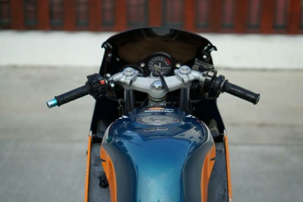 วุฒิ นนบุรี ขาย ฮอนด้า NSR150 SP เครื่องดีพร้อมใช้งานทะเบียนแท้ๆพร้อมโอนภาษีไม่ขาดต่อ