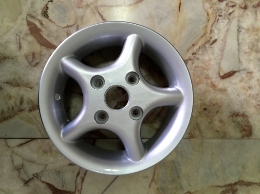 ขายล้อแม็กซ์ดาว 12" 4 รู 110 กว้าง 5" ห้าก้านลายดาว ES-638 ขายล้อแม็กซ์ดาว 12" 4 รู 110 กว้าง 5" ห้าก้านลายดาว ES-638