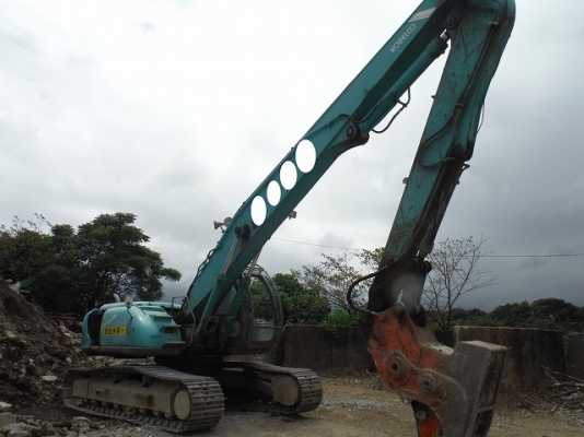 SK200LC-3 บูมยาว สนใจโทร 0859049669 เก่ง NDT(T)