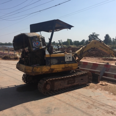 ขาย แบลคโฮล โคมัตสุ pc 20 รุ่น 5 ขาย แบลคโฮล โคมัตสุ pc 20 รุ่น 5