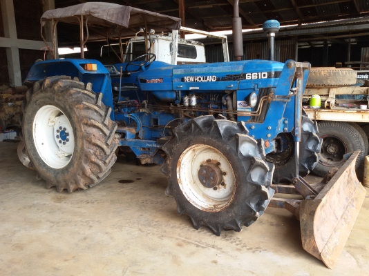 ขายรถไถFORD 6610 4WD