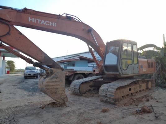 ขายรถแม็กโคฮิตาชิรุ่น200 สภาพสวย ไฟฟ้าครบ เอกสารเล่มทะเบียน