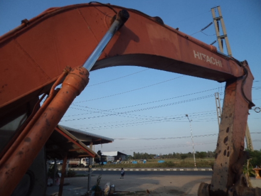 ขายรถแม็กโคฮิตาชิรุ่น200 สภาพสวย ไฟฟ้าครบ เอกสารเล่มทะเบียน