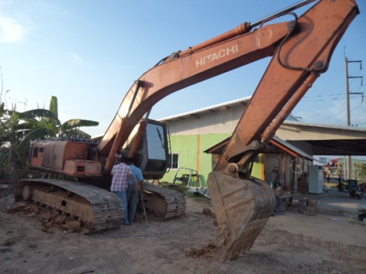 ขายรถแม็กโคฮิตาชิรุ่น200 สภาพสวย ไฟฟ้าครบ เอกสารเล่มทะเบียน