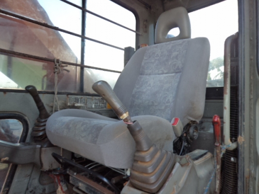 ขายรถแม็กโคฮิตาชิรุ่น200 สภาพสวย ไฟฟ้าครบ เอกสารเล่มทะเบียน