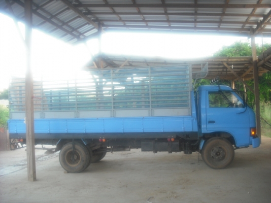 ขายรถบรรทุก6ล้อ
