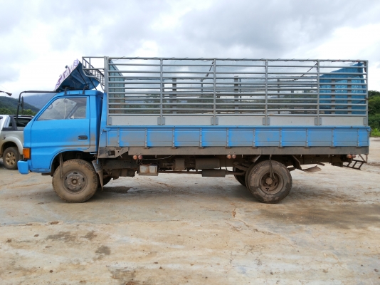 ขายรถบรรทุก6ล้อ