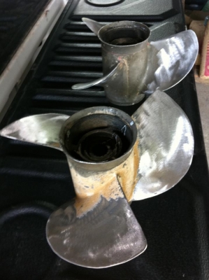 รับซ้อมใบพัดเรือครับ