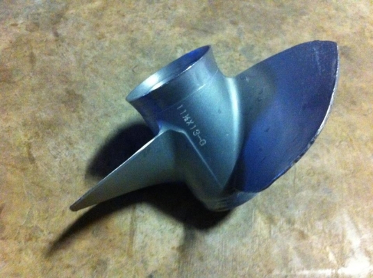 รับซ้อมใบพัดเรือครับ