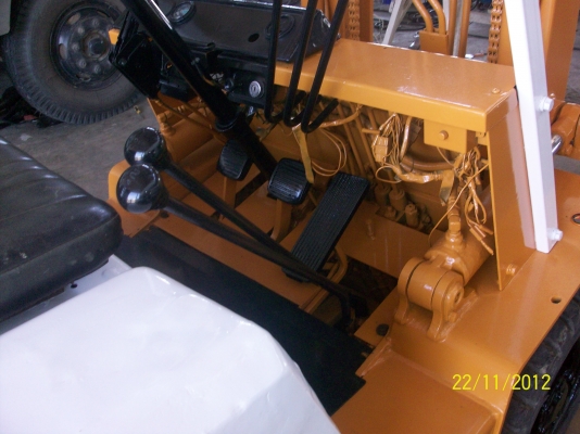 ขายโฟคลิฟ KOMATSU เก่าญี่ปุ่น ยกได้2 ตัน ติดต่อคุณจี๊ด 089-7949488 ขายโฟคลิฟ KOMATSU เก่าญี่ปุ่น ยกได้2 ตัน ติดต่อคุณจี๊ด 089-7949488