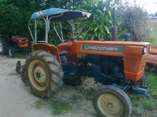 ขายรถไถ KUBOTA L240 พร้อมใช้งาน ขายรถไถ KUBOTA L240 พร้อมใช้งาน