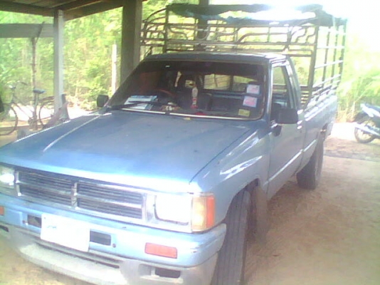 กระบะ TOYOTA hero 2400 ยางดี ทั้ง4 เส้น แอร์เย็น พวงมาลัยธรรมดา คอกเหล็กสวย แหนบเสริมพร้อมบรรทุก