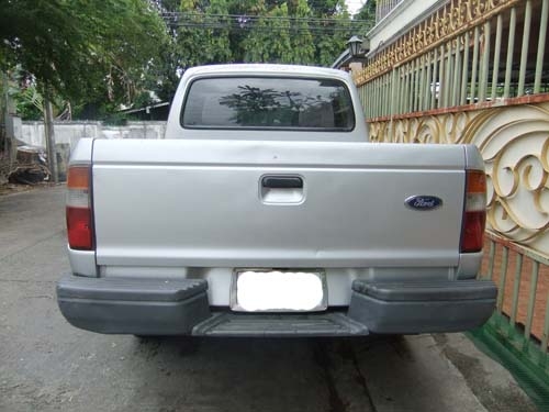 FORD RANGER 2.5 XLT TURBO 4WD 4ประตู ตัวท๊อป แอร์แบคคู่ เอบีเอสน ปี 2001 FORD RANGER 2.5 XLT TURBO 4WD 4ประตู ตัวท๊อป แอร์แบคคู่ เอบีเอสน ปี 2001