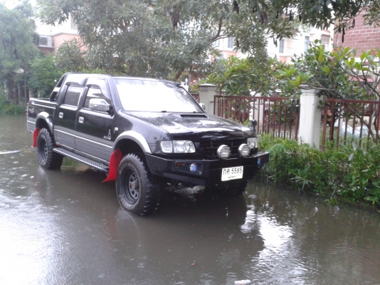 ขายisuzu 3.0 ls cab4 4WD ยกสูง2002