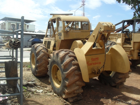 รถลากไม้ แรงเยอร์ CLARK666 รถลากไม้ แรงเยอร์ CLARK666