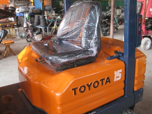 ขายรถยกFORKLIFT TOYOTA 5FGL18 E.5K พรัอมใช้งาน