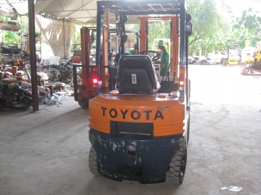 ขายรถยกFORKLIFT TOYOTA 5FGL18 E.5K พรัอมใช้งาน