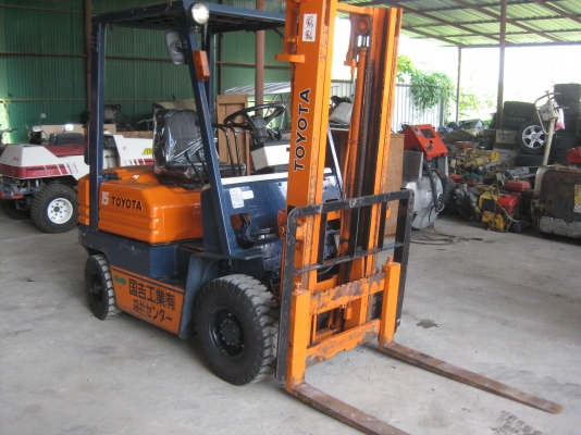 ขายรถยกFORKLIFT TOYOTA 5FGL18 E.5K พรัอมใช้งาน