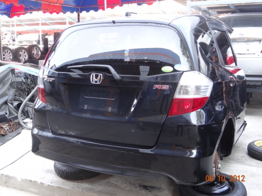 ขายท้ายตัด HONDA NEW JAZZ พร้อมเบาะและประตู 5 บาน  พาร์ทแท้นำเข้าจากญี่ปุ่น!!!  ขอบคุณมากครับคุณตอง จ.สงขลา