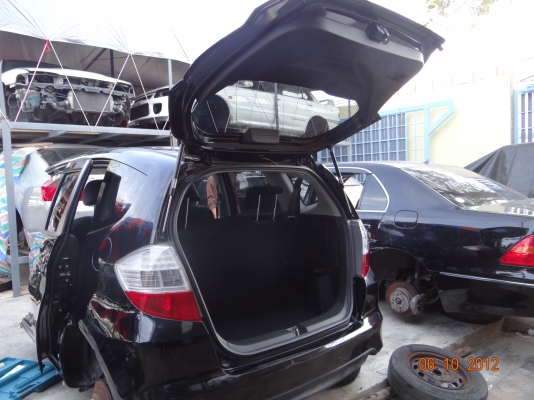 ขายท้ายตัด HONDA NEW JAZZ พร้อมเบาะและประตู 5 บาน พาร์ทแท้นำเข้าจากญี่ปุ่น!!! ขอบคุณมากครับคุณตอง จ.สงขลา ขายท้ายตัด HONDA NEW JAZZ พร้อมเบาะและประตู 5 บาน พาร์ทแท้นำเข้าจากญี่ปุ่น!!! ขอบคุณมากครับคุณตอง จ.สงขลา