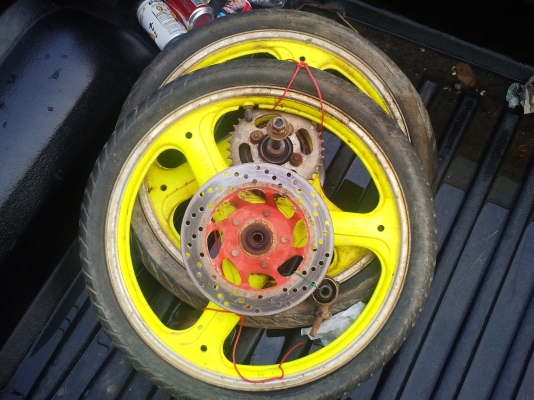 ขายล้อแ๊ม๊กkr 5ก้านและhonda 3ก้าน ขายล้อแ๊ม๊กkr 5ก้านและhonda 3ก้าน