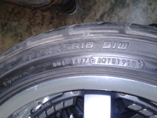 MAX18-4รู114พร้อมยางDUNLOP225/40ปี10สภาพดี