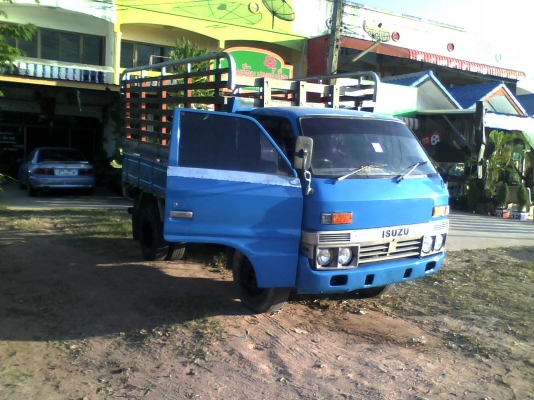 ขายด่วนอี.ซู.ชุ.ที.แอล85แรงม้า ขายด่วนอี.ซู.ชุ.ที.แอล85แรงม้า