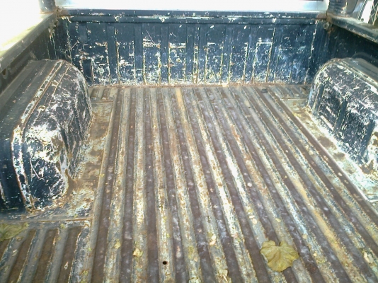 NISSAN BIGM KINGCAB - BDi 2.5 MT ปี 38 เครื่องแห้งดี ภายในเก๋งสวยครบ แอร์เย็น ล้อแม็ก ช่วงล่างคัชซีสวยไม่มีผุ กระบะมีผุเล็กน้อย ยางสภาพดี 70\% พร้อมใช้งาน เอกสารเล่มทะเบียนครบพร้อมโอนครับ