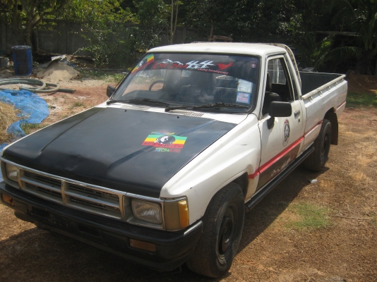 ////  -ขายด่วน..  ไฮลักซ์ฮีโร่    65000/////