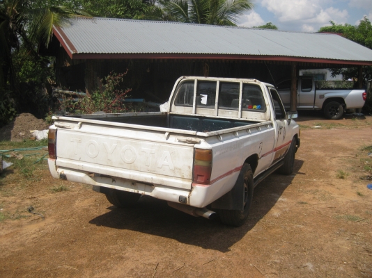 ////  -ขายด่วน..  ไฮลักซ์ฮีโร่    65000/////