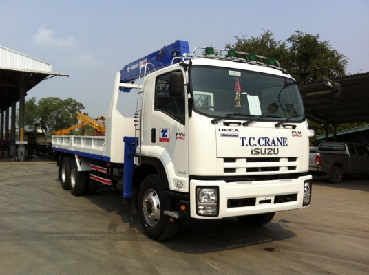 ให้เช่ารถบรรทุกติดเครนขนาด 5 ตัน (รถเฮี๊ยบ)