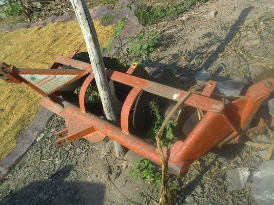 KUBOTA L3408 - 4WD 34 แรง 2 เพลา อุปกรณ์มีให้ครบพร้อมใช้งานได้เลย มีโรตารี่ มีใบดันหน้า และผานพรวนดิน 5 เครื่องแห้งแรงดีไม่มีเยิ้ม ระบบไฮดรอลิกส์ใช้งานได้ดีทุกอย่างไม่มีปัญหา ช่วงล่างดี เอกสารเล่มทะเบียนครบพร้อมโอนครับ