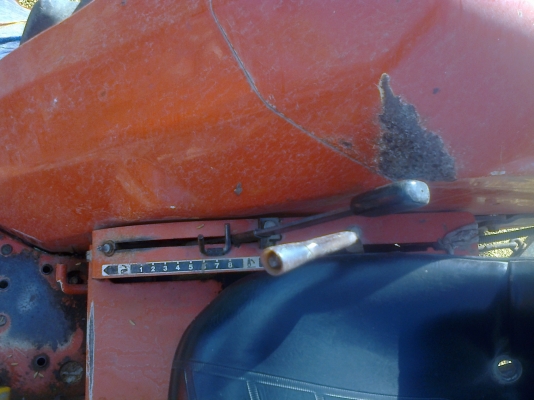 KUBOTA L3408 - 4WD 34 แรง 2 เพลา อุปกรณ์มีให้ครบพร้อมใช้งานได้เลย มีโรตารี่ มีใบดันหน้า และผานพรวนดิน 5 เครื่องแห้งแรงดีไม่มีเยิ้ม ระบบไฮดรอลิกส์ใช้งานได้ดีทุกอย่างไม่มีปัญหา ช่วงล่างดี เอกสารเล่มทะเบียนครบพร้อมโอนครับ