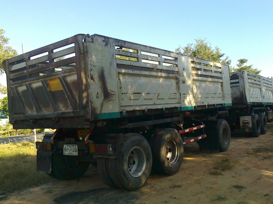 ขาย10ล้อ  2 เพลา isuzu เดกก้า 320 แรง แม่ลูก