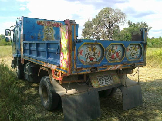 ISUZU DECA 195 HP 6HE1 หกล้อดั๊มพ์ รุ่นหัวสูง สวยครบทั้งภายนอกและภายใน เครื่องดี ภายในเก๋ง แอร์เย็น พวงมาลัยเพาเวอร์ เบรคทริ๊ปฟี้ ช่วงล่างคัชซีอย่างสวยเดิมๆไม่มีดาม ยาง 8.25 ขอบ 16 สภาพดีพร้อมใช้งาน เอกสารทะเบียนภาษีครบไม่มีขาดพร้อมโอนครับ ISUZU DECA 195 HP 6HE1 หกล้อดั๊มพ์ รุ่นหัวสูง สวยครบทั้งภายนอกและภายใน เครื่องดี ภายในเก๋ง แอร์เย็น พวงมาลัยเพาเวอร์ เบรคทริ๊ปฟี้ ช่วงล่างคัชซีอย่างสวยเดิมๆไม่มีดาม ยาง 8.25 ขอบ 16 สภาพดีพร้อมใช้งาน เอกสารทะเบียนภาษีครบไม่มีขาดพร้อมโอนครับ