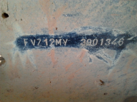 ISUZU ROCKY FVZ 195 HP 6HE1 สิบล้อดั๊มพ์ 2 เพลา มีสโลว์อินเตอร์ครบพร้อม เครื่องแรงดีมาก ภายในเก๋งสวยจัด แอรืเย็น พวงมาลัยเพาเวอร์ เบรคทริ๊ปฟี้ กระบะดั๊มพ์ฝาข้างมิเนียม 12 ตันสภาพอย่างสวย ช่วงล่างคัชซีผ่านไม่มีแตกบวม ยางสภาพดี เอกสารทะเบียนภาษี