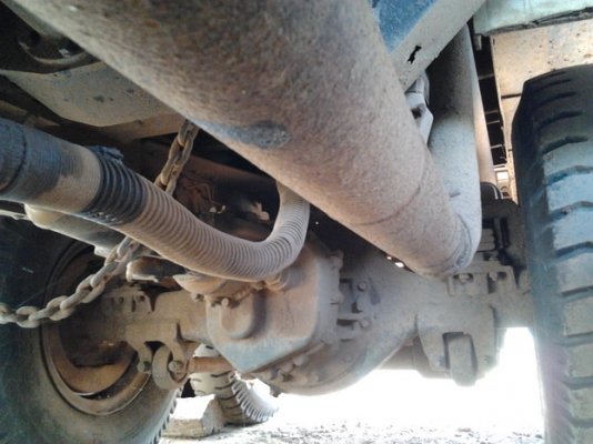 ISUZU ROCKY FVZ 195 HP 6HE1 สิบล้อดั๊มพ์ 2 เพลา มีสโลว์อินเตอร์ครบพร้อม เครื่องแรงดีมาก ภายในเก๋งสวยจัด แอรืเย็น พวงมาลัยเพาเวอร์ เบรคทริ๊ปฟี้ กระบะดั๊มพ์ฝาข้างมิเนียม 12 ตันสภาพอย่างสวย ช่วงล่างคัชซีผ่านไม่มีแตกบวม ยางสภาพดี เอกสารทะเบียนภาษี