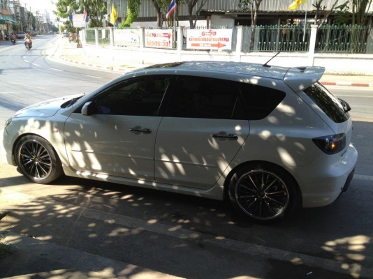 ขายด่วน มาสด้า 3 ปี2009 ตัวท๊อป