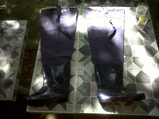 รองเท้า ลุยน้ำ ของใหม่