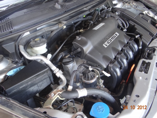 ขายหัวรถตัดพร้อมเครื่องยนต์ HONDA JAZZ  พร้อม เครื่องยนต์ L13A  !!!เกียร์ออโต  พาร์ทแท้นำเข้าจากญี่ปุ่น!!!!