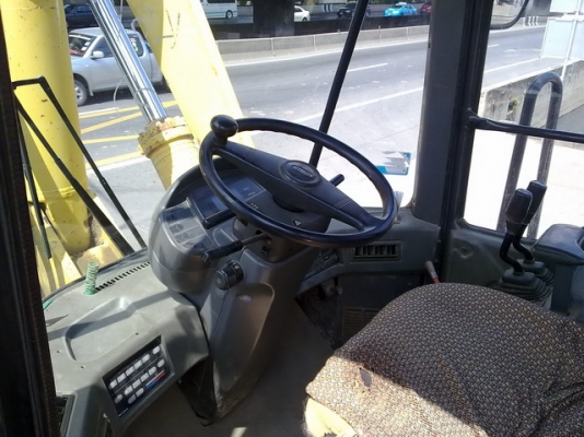 รถตักล้อยาง WA400-3E รถสวย สภาพเดิมจากนอก เพิ่งมาถึงเมืองไทยครับ โทร.081-373-0559 รถตักล้อยาง WA400-3E รถสวย สภาพเดิมจากนอก เพิ่งมาถึงเมืองไทยครับ โทร.081-373-0559