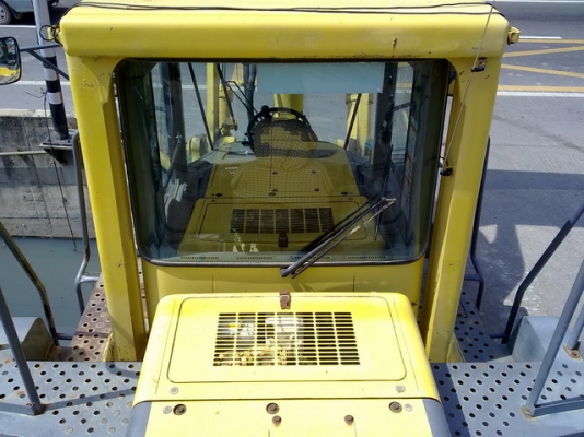 รถตักล้อยาง WA400-3E รถสวย สภาพเดิมจากนอก เพิ่งมาถึงเมืองไทยครับ โทร.081-373-0559 รถตักล้อยาง WA400-3E รถสวย สภาพเดิมจากนอก เพิ่งมาถึงเมืองไทยครับ โทร.081-373-0559