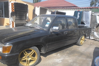 แยกขายทุกชิ้นไมตี้4ประตูปี97