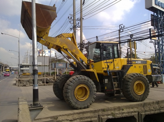 รถตักล้อยาง WA430-5 รถสวยเพิ่งมาจากญี่ปุ่นครับ โทร.081-373-0559 รถตักล้อยาง WA430-5 รถสวยเพิ่งมาจากญี่ปุ่นครับ โทร.081-373-0559