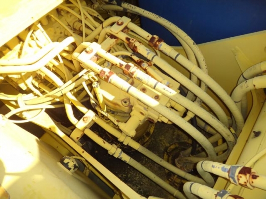 รถขุดดิน SK200-1 มาร์ค ทรี โทร.081-373-0559 รถขุดดิน SK200-1 มาร์ค ทรี โทร.081-373-0559